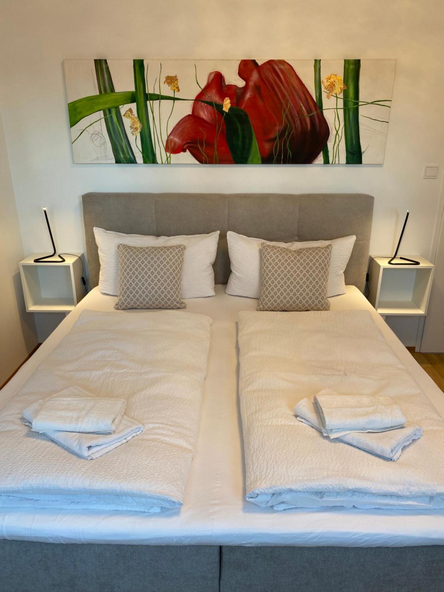 Ferienwohnung Elegantliving Graz, Free Parking Exterior foto